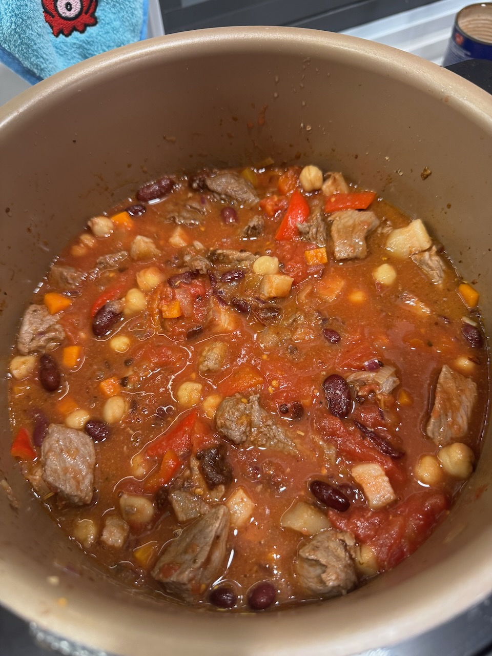The Best Smoky Chipotle Beef and Bean Chili